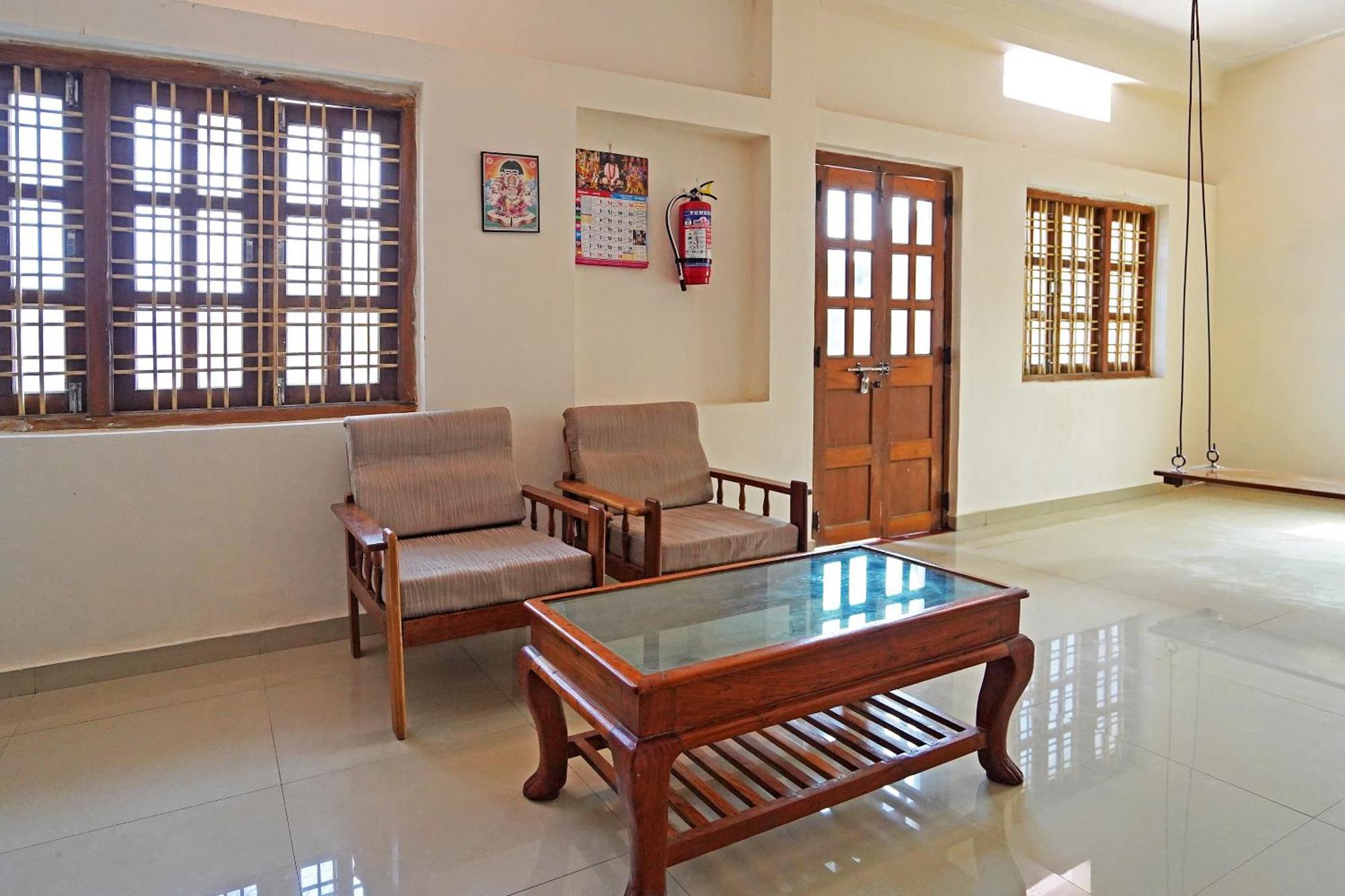 Oyo Home Unity Home Stay Rajpipla Ngoại thất bức ảnh